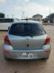 Toyota Vitz 1.3 AWD 3dr 2010 Silver - 2