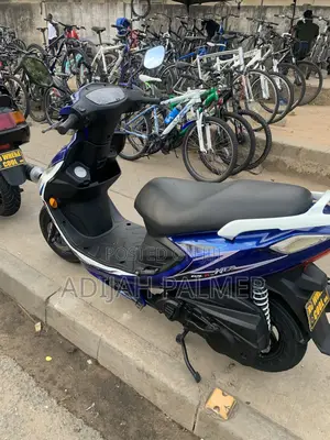 Suzuki Access 125 Scooter 2022 - Blue