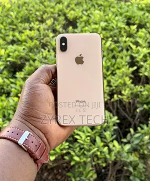 Apple iPhone XS 64GB Gold