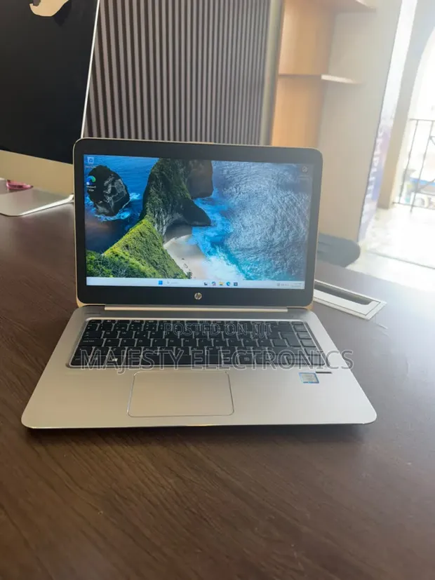 HP EliteBook Folio 1040 G3 Laptop: Core i7, 8GB RAM, 256GB SSD - 1