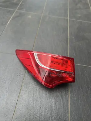Hyundai Santa Fe Taillight 2013-2016