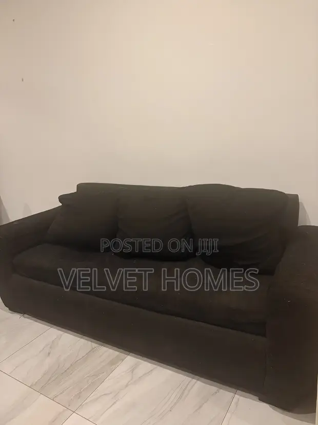 VIG Furniture 3 Seater Fabric Sofa - Black - 1