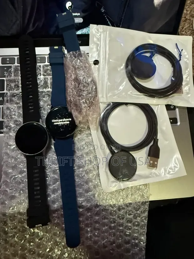 Samsung Galaxy Watch Active 2 (42mm) - 1