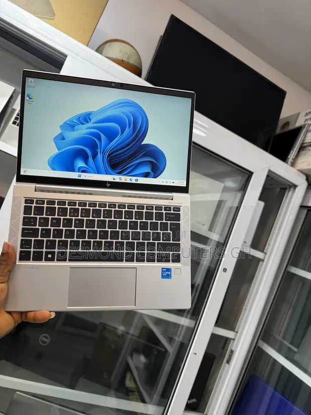 HP EliteBook 830 G8 Laptop - Intel Core i5, 8GB RAM, 256GB SSD - 1