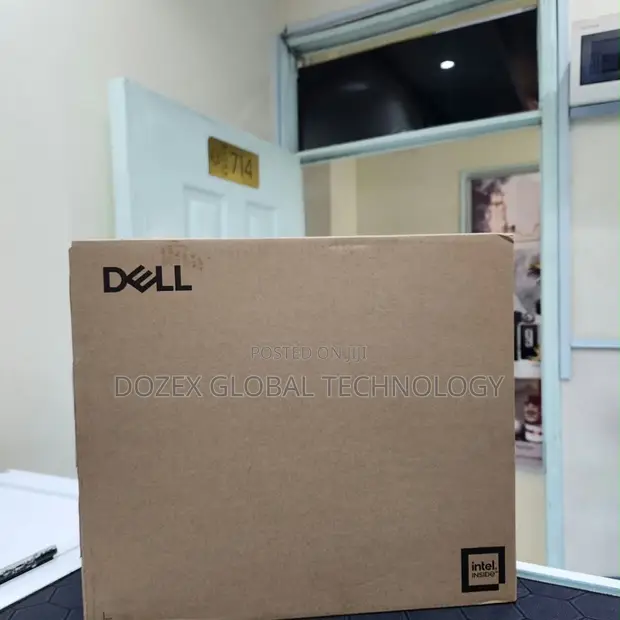 Dell Inspiron 14 Plus 7420 Laptop - Intel Core Ultra 7, 16GB RAM, 1TB SSD - 1