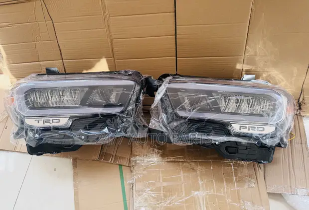 Toyota Tacoma TRD PRO LED Headlight (2016-2023) - 1
