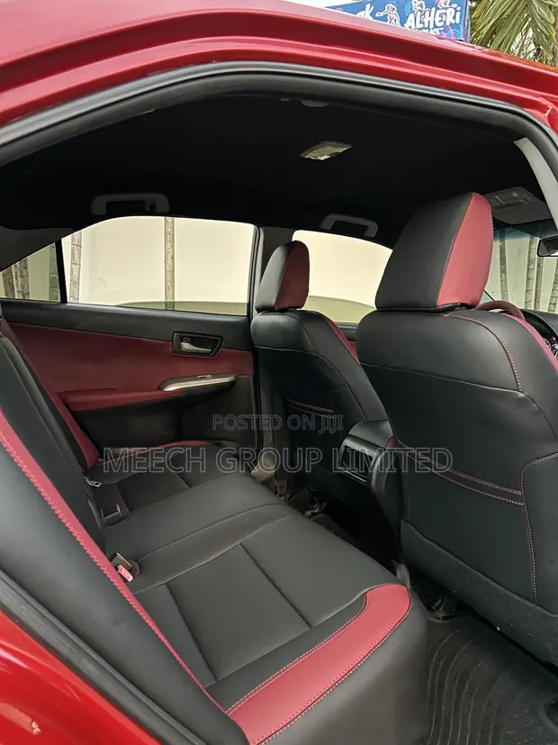 2014 Toyota Camry SE Sport Sedan - 1