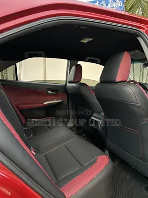 2014 Toyota Camry SE Sport Sedan