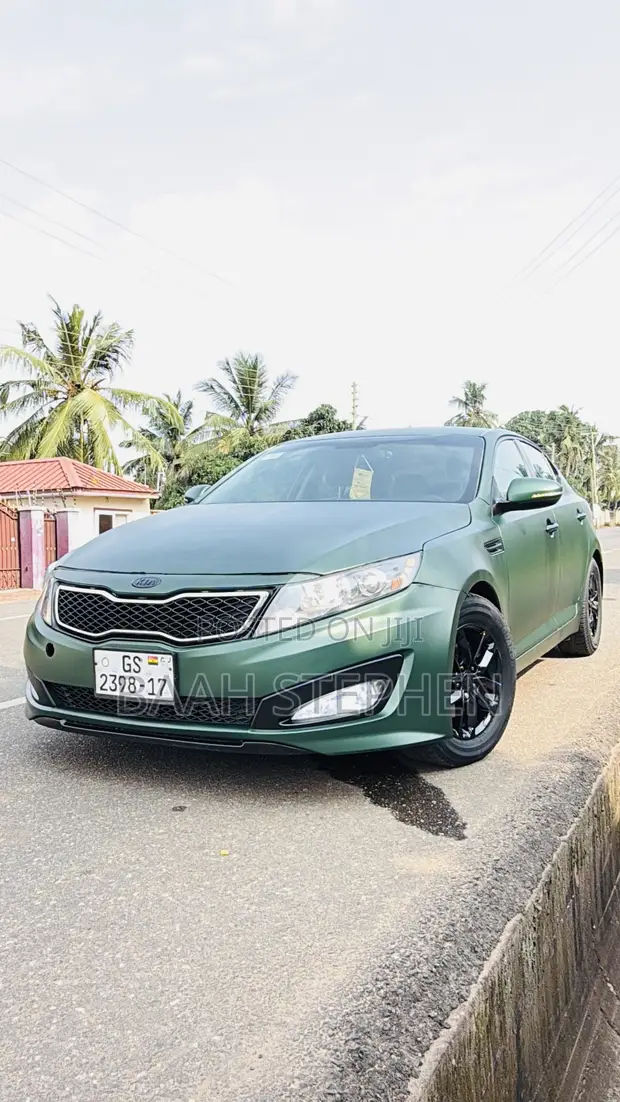 2012 Kia Optima - 1