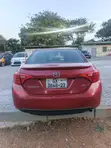 2017 Toyota Corolla SE Sedan - 4