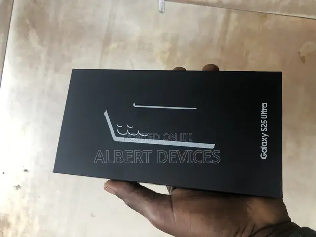 New Samsung Galaxy S25 Ultra 512GB Black - 1
