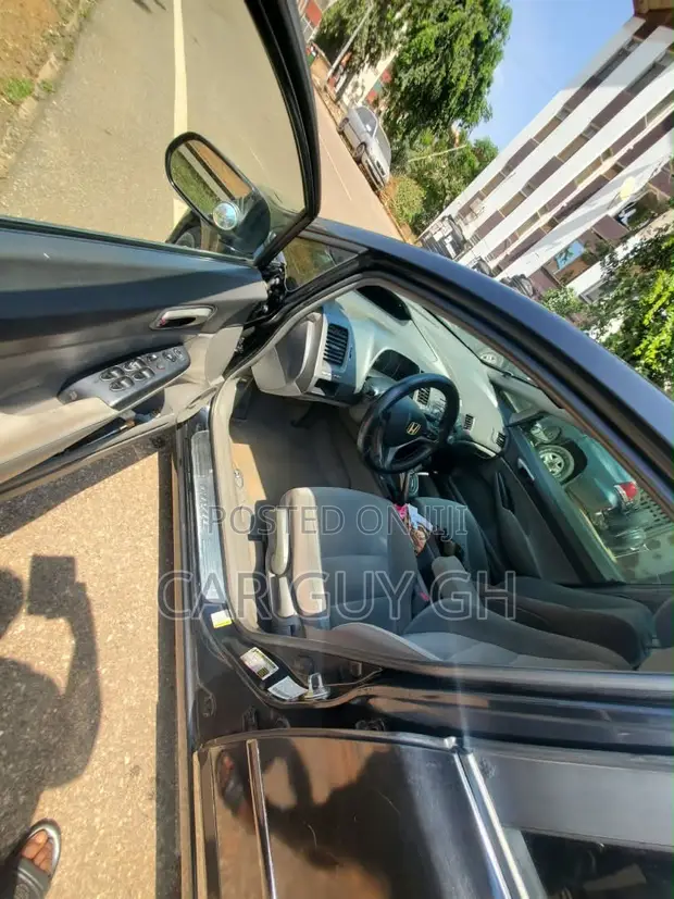 Honda Civic 2008 Black - 1