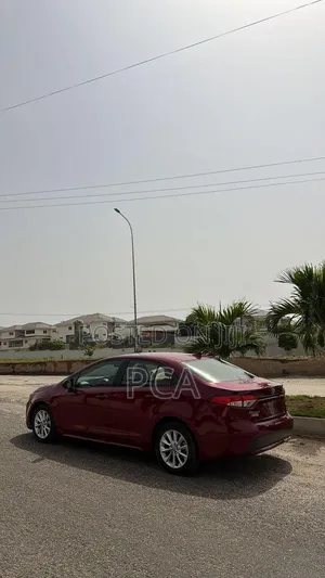 Toyota Corolla LE 2022 Red