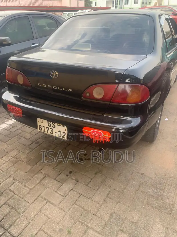 Toyota Corolla 1.8 Sedan Automatic 2002 Black - 1