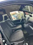 Toyota Voxy X 4WD 8-Seater 2015 White - 5
