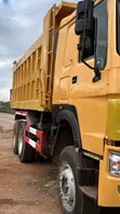 CNHTC Howo 20 Cubic Dump Truck - 2