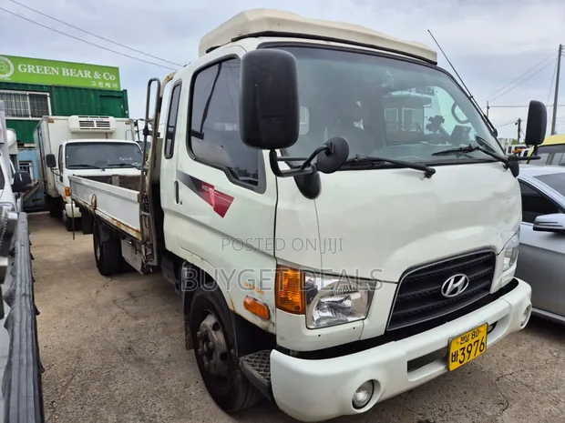 Hyundai E-Mighty 3.5-Ton Rigid Truck - 1