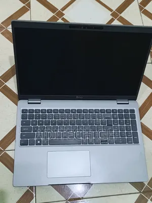 Dell Precision 3581 Laptop - Core i7, 32GB RAM, 1TB SSD