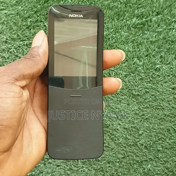 Nokia 8110 4G Black - 1