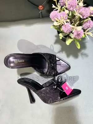 Amitin Black Lace Bow Pointed Mule Heels - Size 39