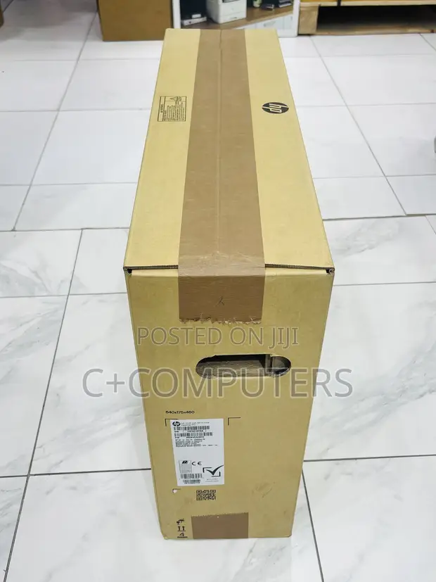 HP AiO 24 Desktop Computer - Intel Core i7, 16GB RAM, 512GB SSD - 1