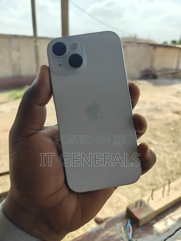 Apple iPhone 15 128GB Blue - 1
