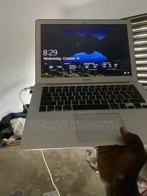 Apple MacBook Air 2015 13" Core i5 4GB RAM 256GB SSD