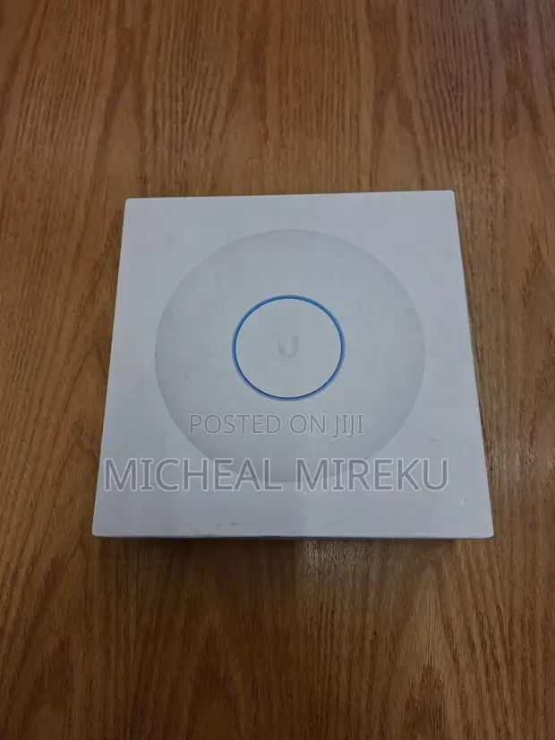 Ubiquiti U6 Pro WiFi 6 Access Point - 1