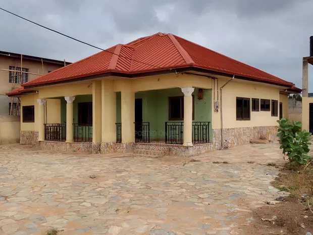 3 Bedroom House for Rent in Lakeside Com 8, Adenta - 1