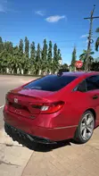 Honda Accord Touring 2.0T 2018 Red - 4
