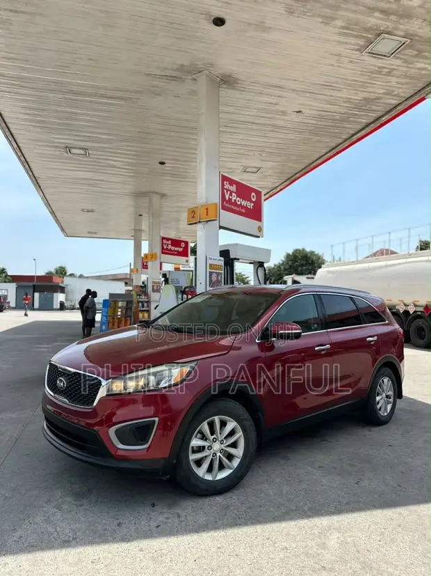 Kia Sorento 4dr SUV 2016 Red - 1