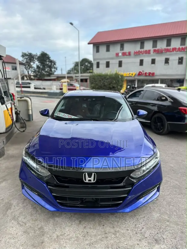 Honda Accord Touring 2018 Blue - 1
