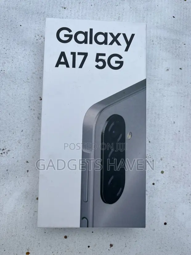 New Samsung Galaxy A17 256GB Silver - 1