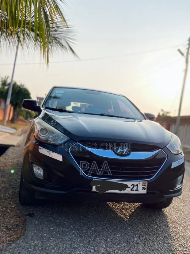 Hyundai Tucson Limited AWD 2010 Black - 1