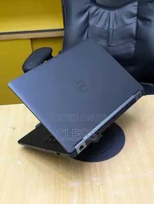 Dell Latitude 5480 Laptop - Core i7, 8GB RAM, 256GB SSD