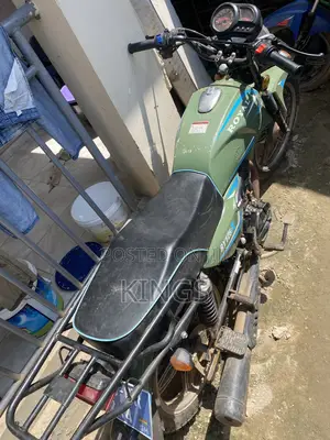 Royal RY125 Motorcycle - 2026 Green