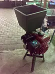 Small Hammer Mill with Petrol Engine - 2