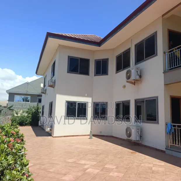 3 Bedroom Executive Apartment for Rent, Tema Community 12 - 1
