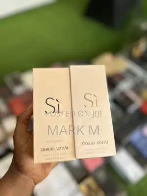 Armani Si Intense Eau de Parfum