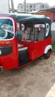 Bajaj RE 2024 Red - 4