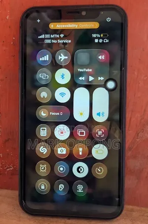 Apple iPhone 11 64GB Black