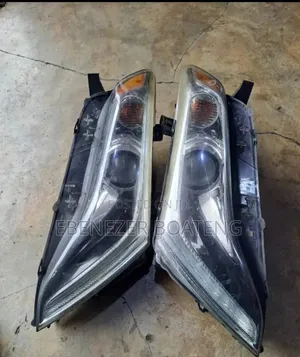 Toyota Venza 2012-2013 Full LED Headlight (Home Use)