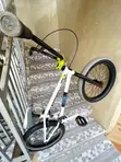 Mongoose Legion L40 BMX Bike (White) - 3