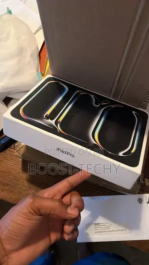 New Apple iPad Pro 11 (2025) 256GB Black