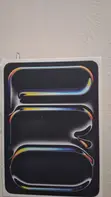 New Apple iPad Pro 11 (2025) 256GB Black - 2