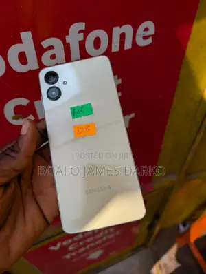 Samsung Galaxy A06 128GB Gold