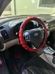 Hyundai Elantra 2009 Red - 3