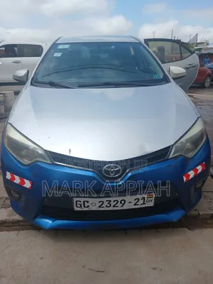 Toyota Corolla L 2015 Silver Sedan