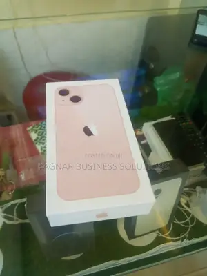 New Apple iPhone 13 128GB White