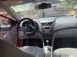Hyundai Accent SE Hatchback 2016 Red - 2